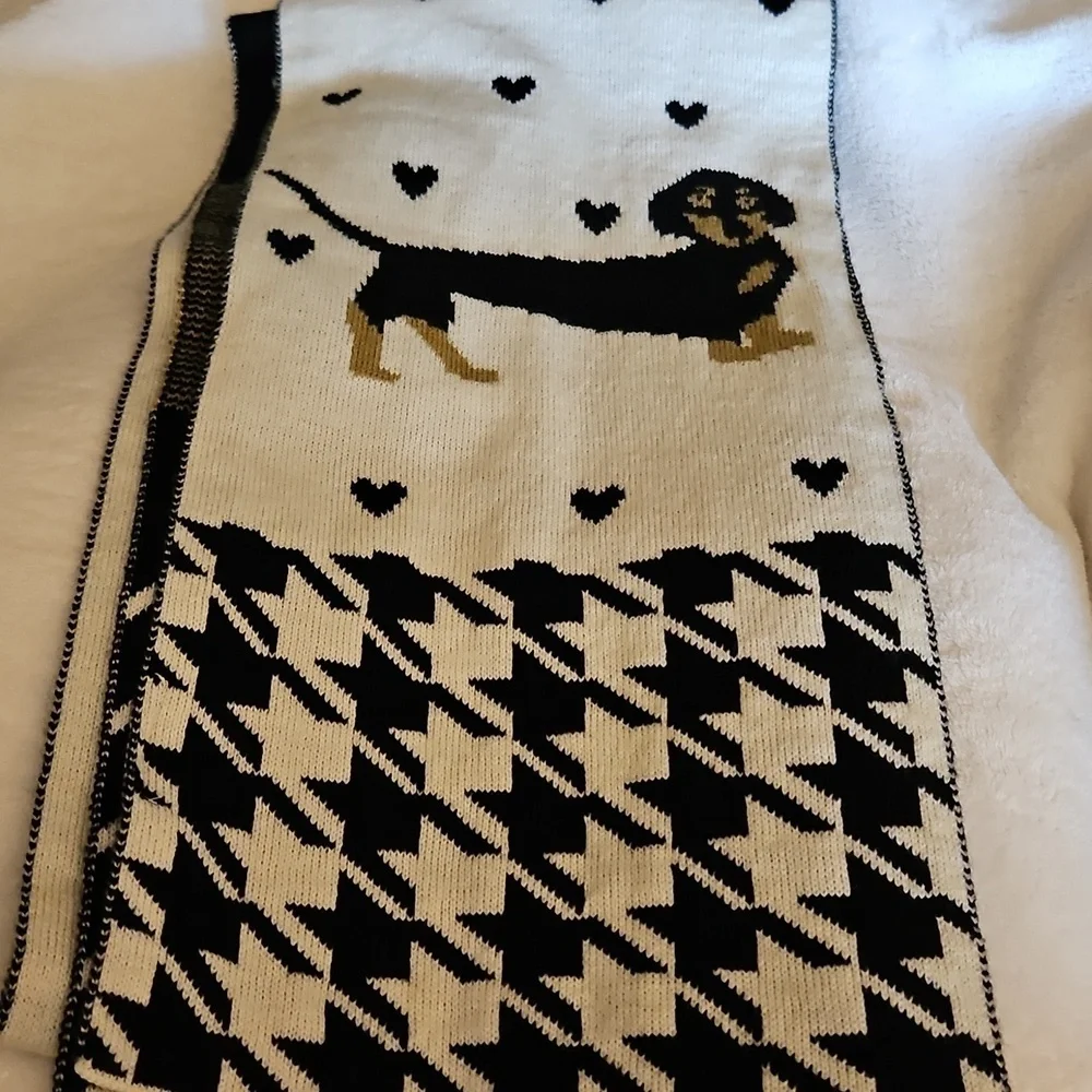 BARK Houndstooth Hearts Dachshund Knit Scarf and Black Beanie Set